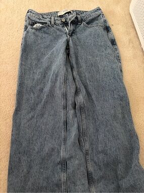 Hollister Low-Rise Baggy Jeans - Light Blue